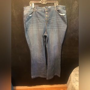 NWOT Sofia Jeans 26 Have them in Smaller Pair Super Comfortable Jeans!!